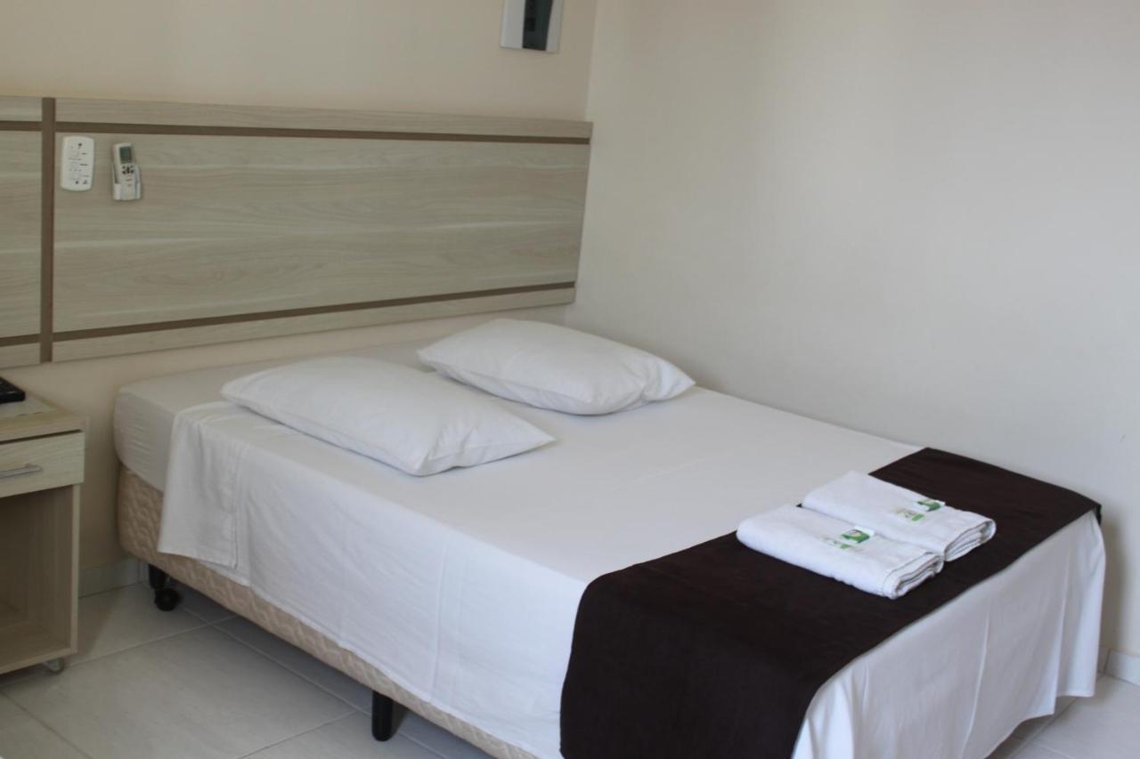 Galead Hotel